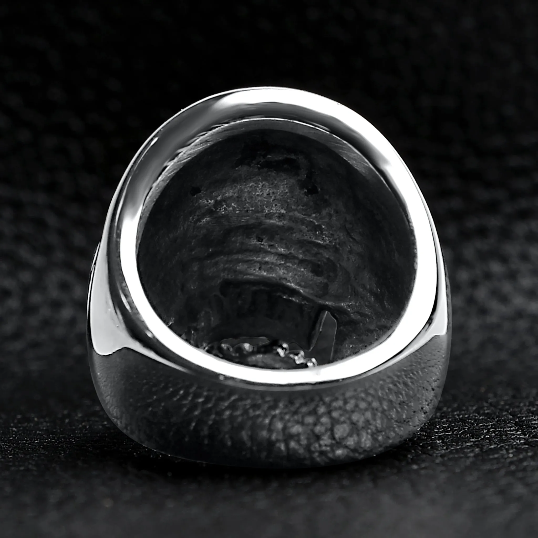 Detailed Skull Stainless Steel Ring / SCR4029