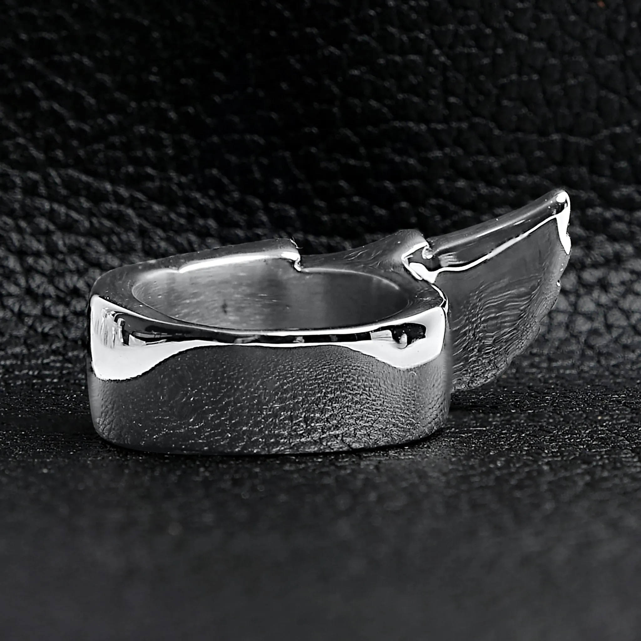 Detailed Wing Stainless Steel Ring / SCR4039