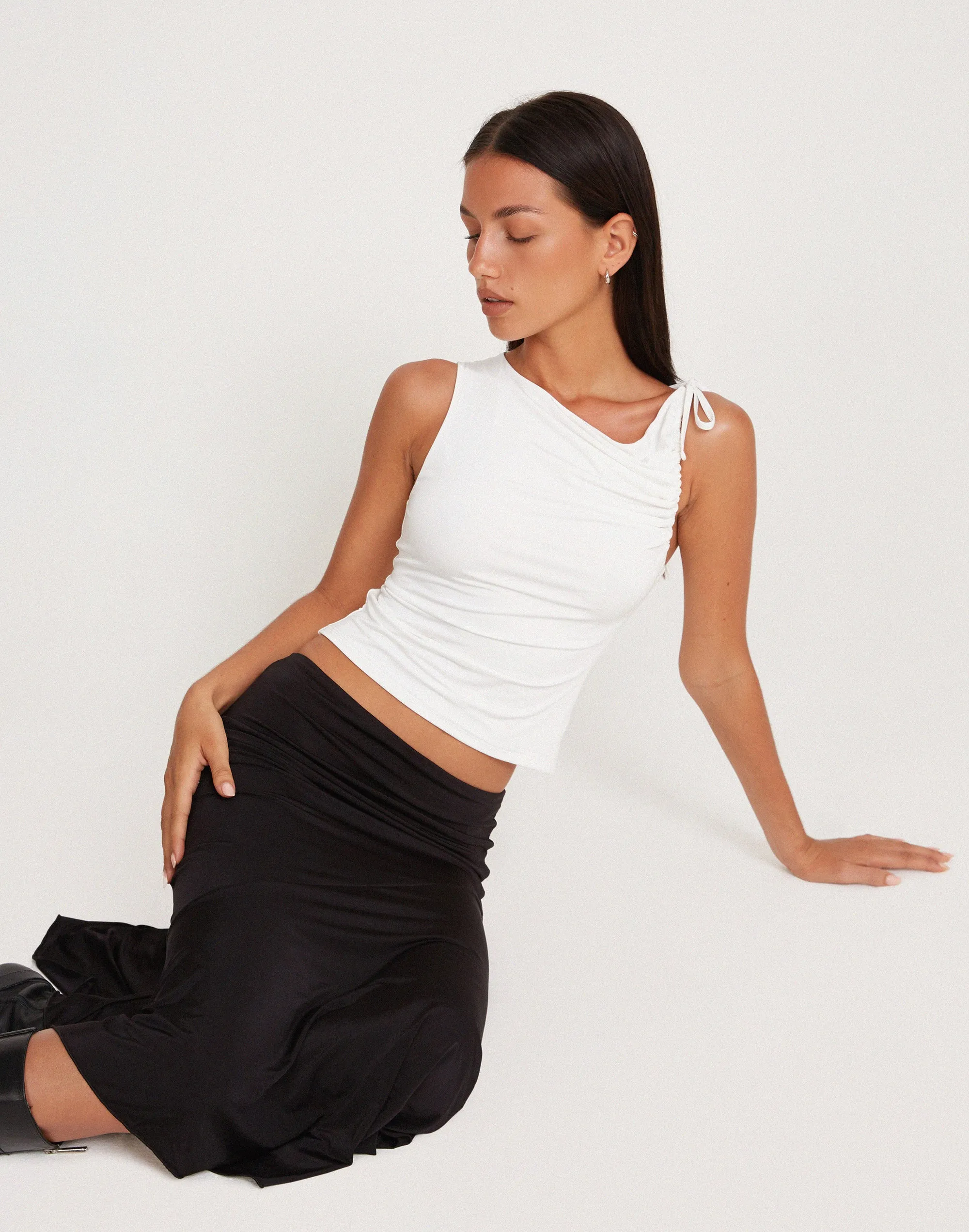 Hagne Crop Vest Top in Off White