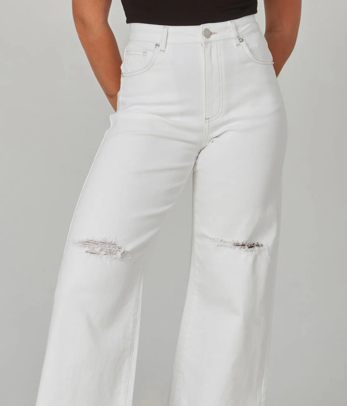 High Rise Wide Leg Jeans 28 Inseam