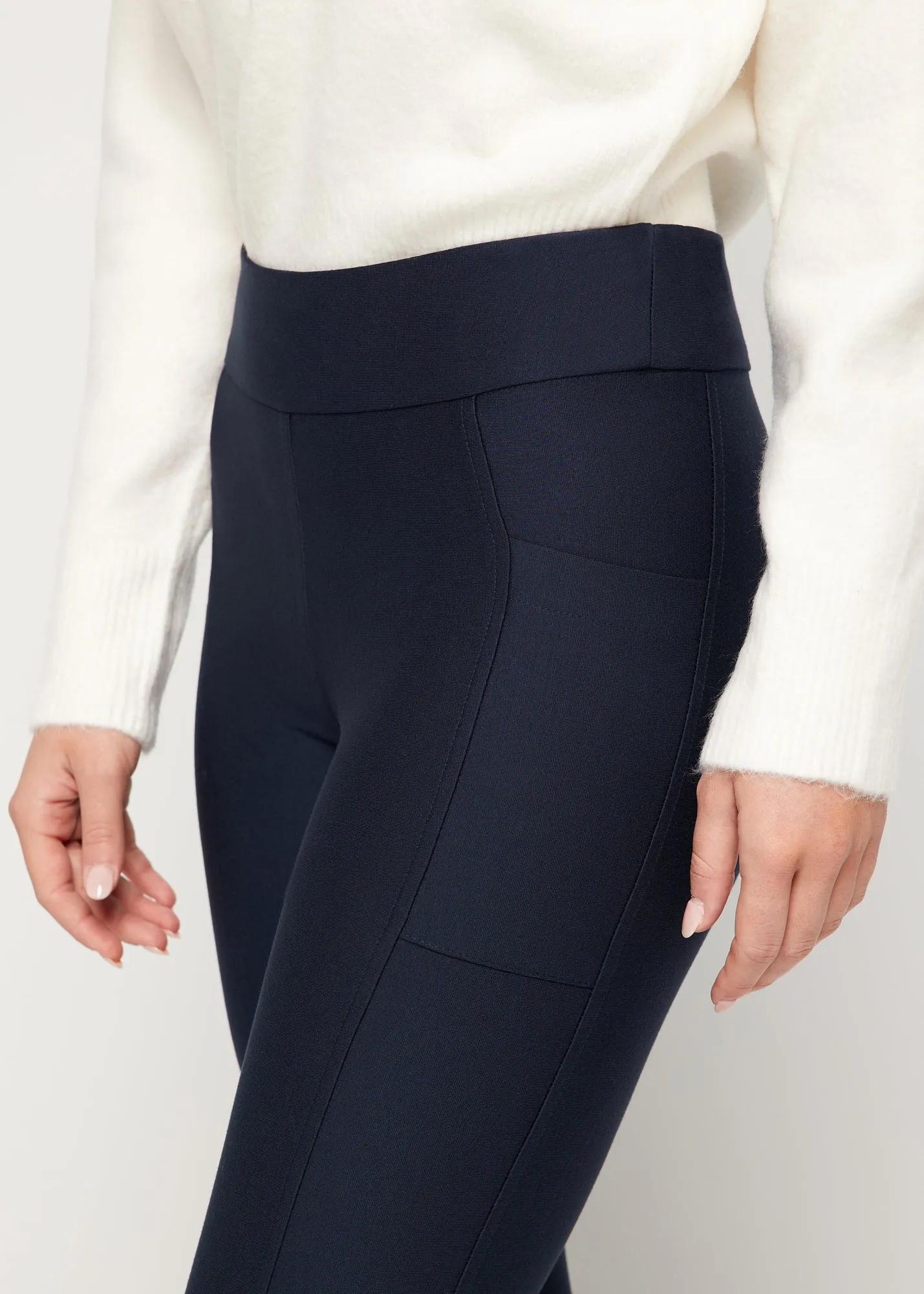 Jessica Biker Pant With Side Pockets - Navy