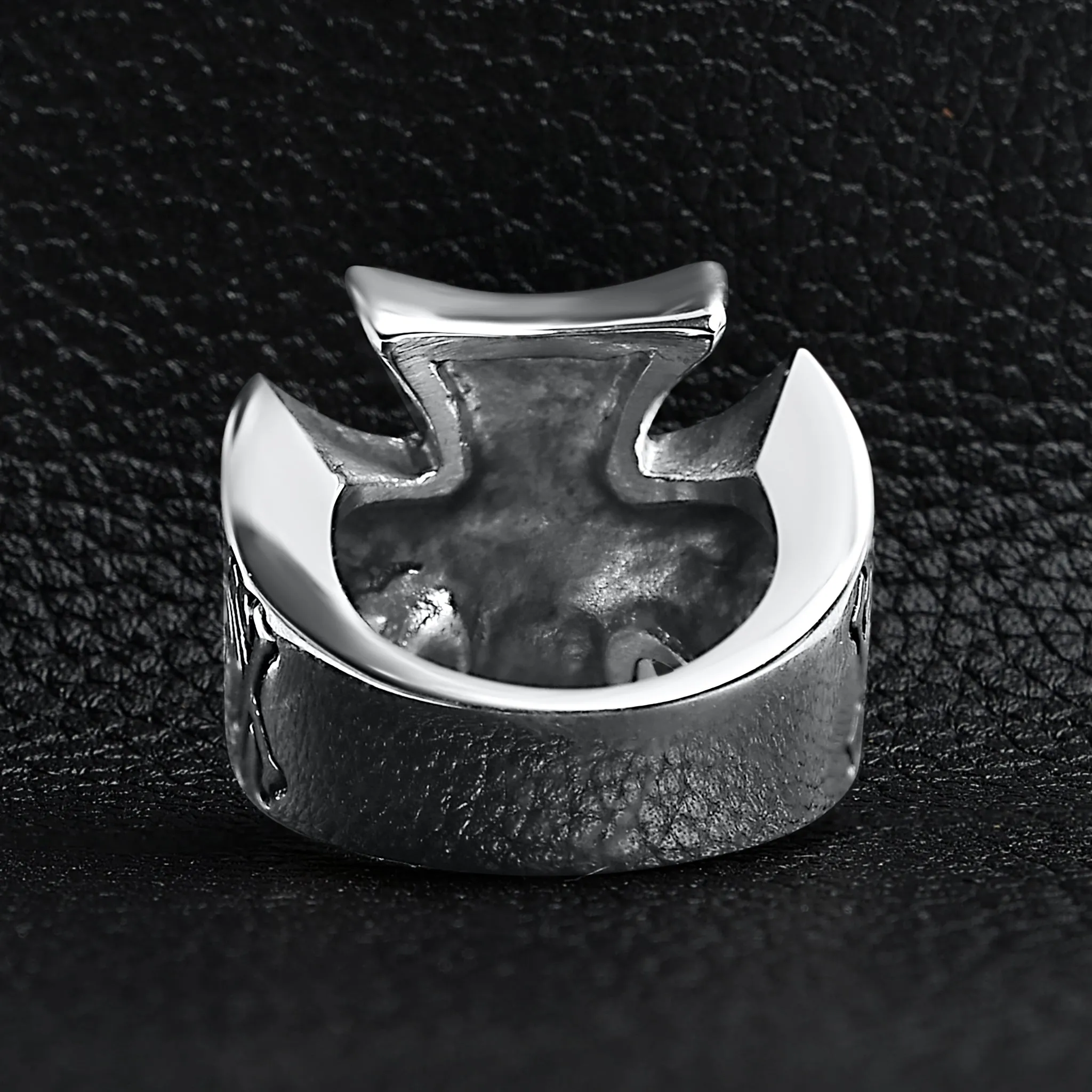 Large "13" Skull In Maltese Cross Stainless Steel Ring / SCR4009