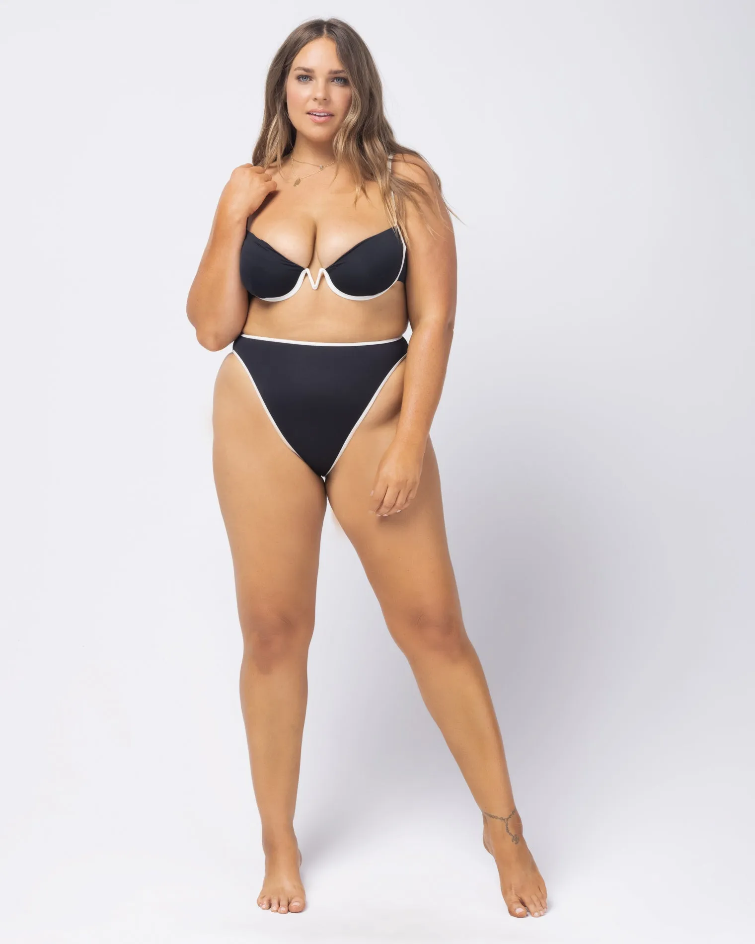 Nico Bikini Top - Black Cream