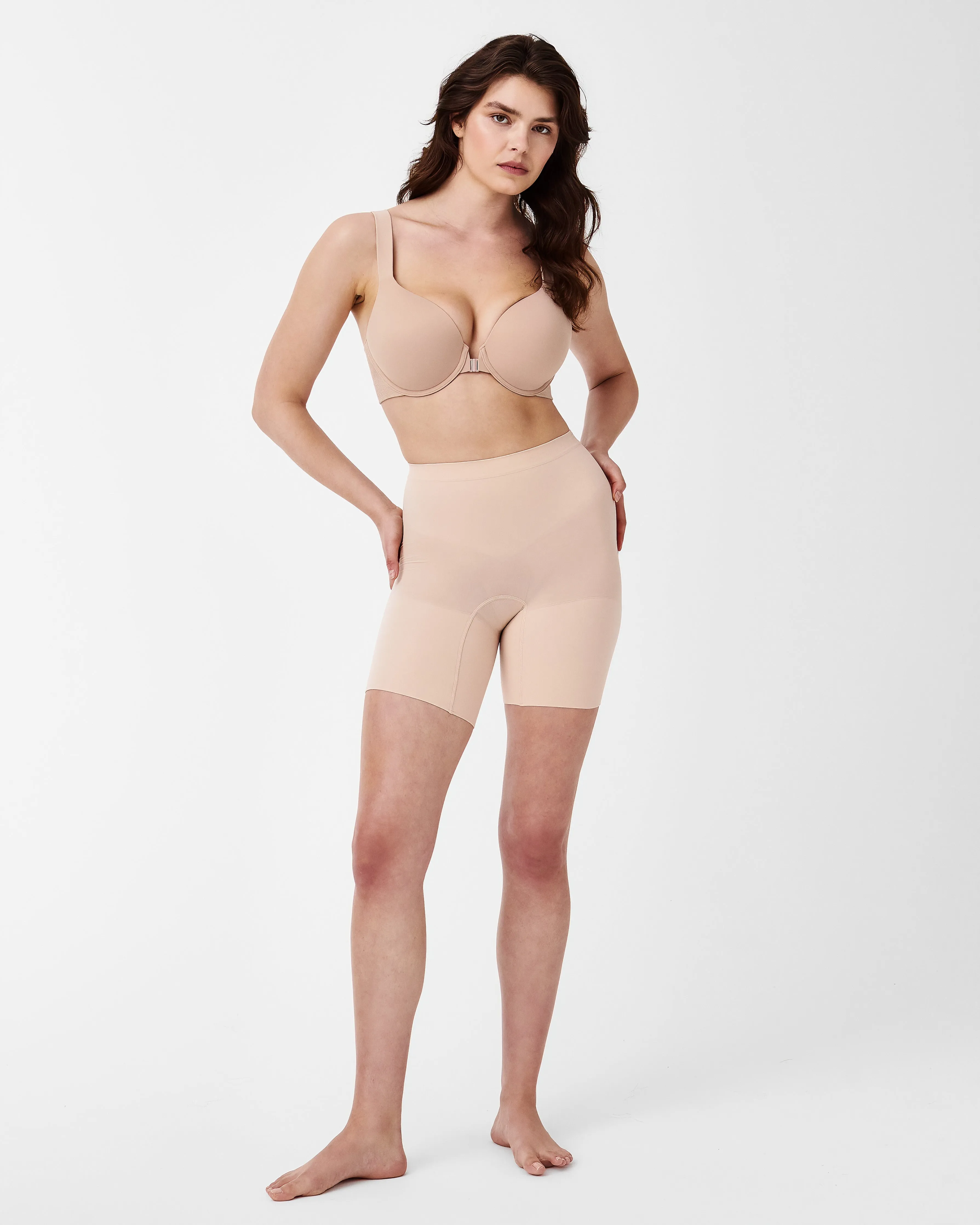 SPANXsculpt Seamless Power Mid-Thigh Short